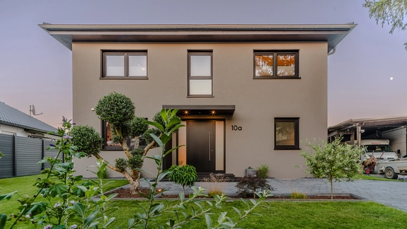 Haus Kronen | Außen elegant, innen überraschend offen.